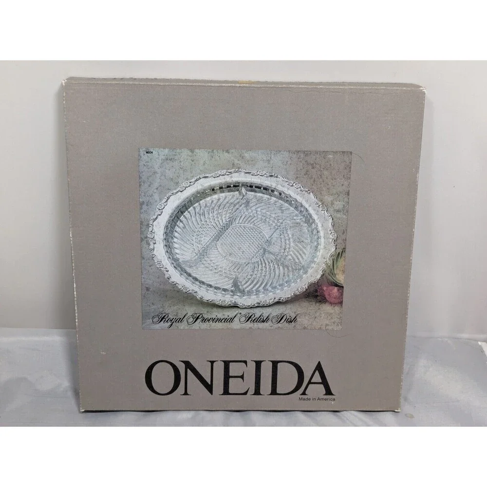 Silverplate Oneida Royal Provincial Relish Dish With Glass Liner 12 1/2